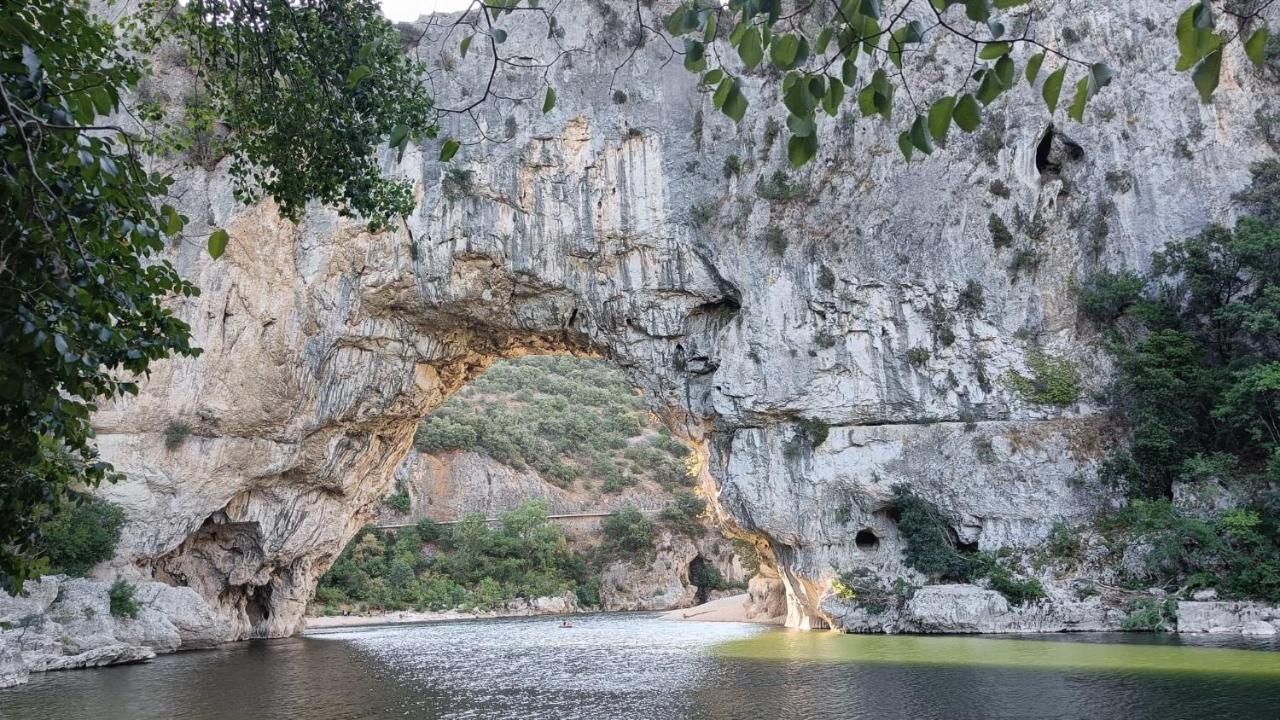 Porte De Provence - Gorge De L'Ardeche Saint-Just  Экстерьер фото